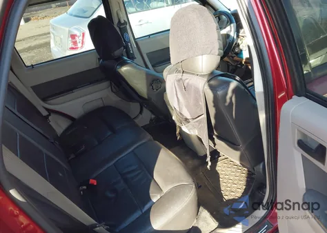 2010 Ford Escape Xlt из США, поврежденный, VIN 1FMCU0D78AKA93506